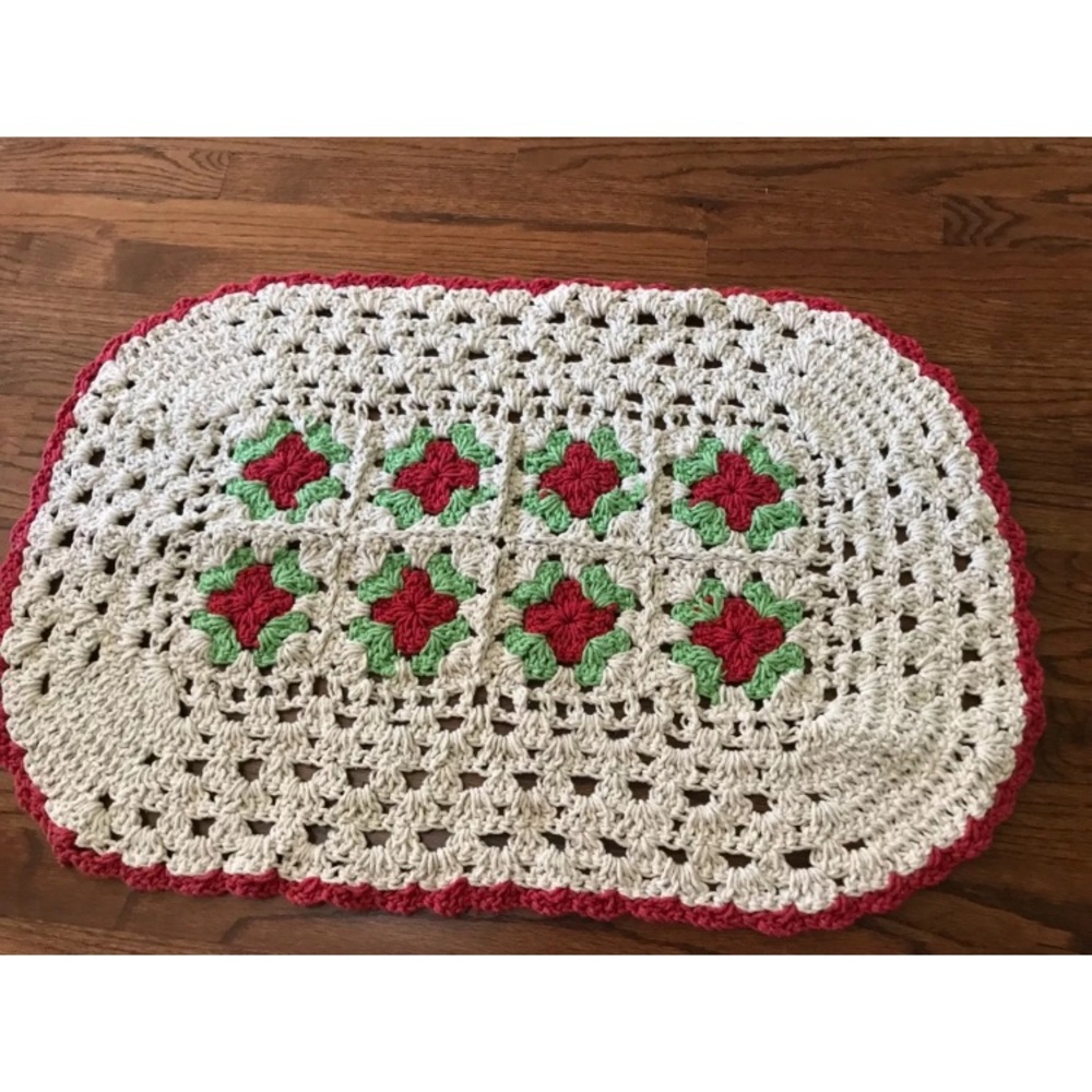 NW HANDMADE CROCHET RUG - Picture 3 of 5